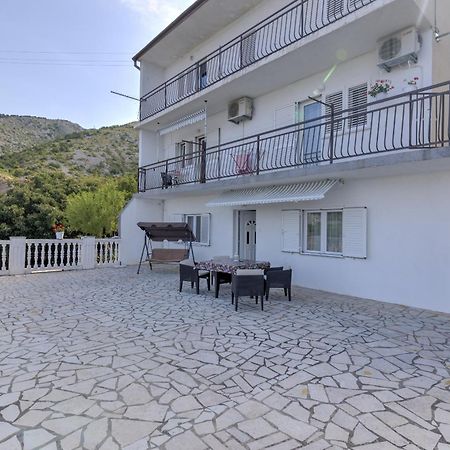 Apartamento Natalie Senj  Habitación foto