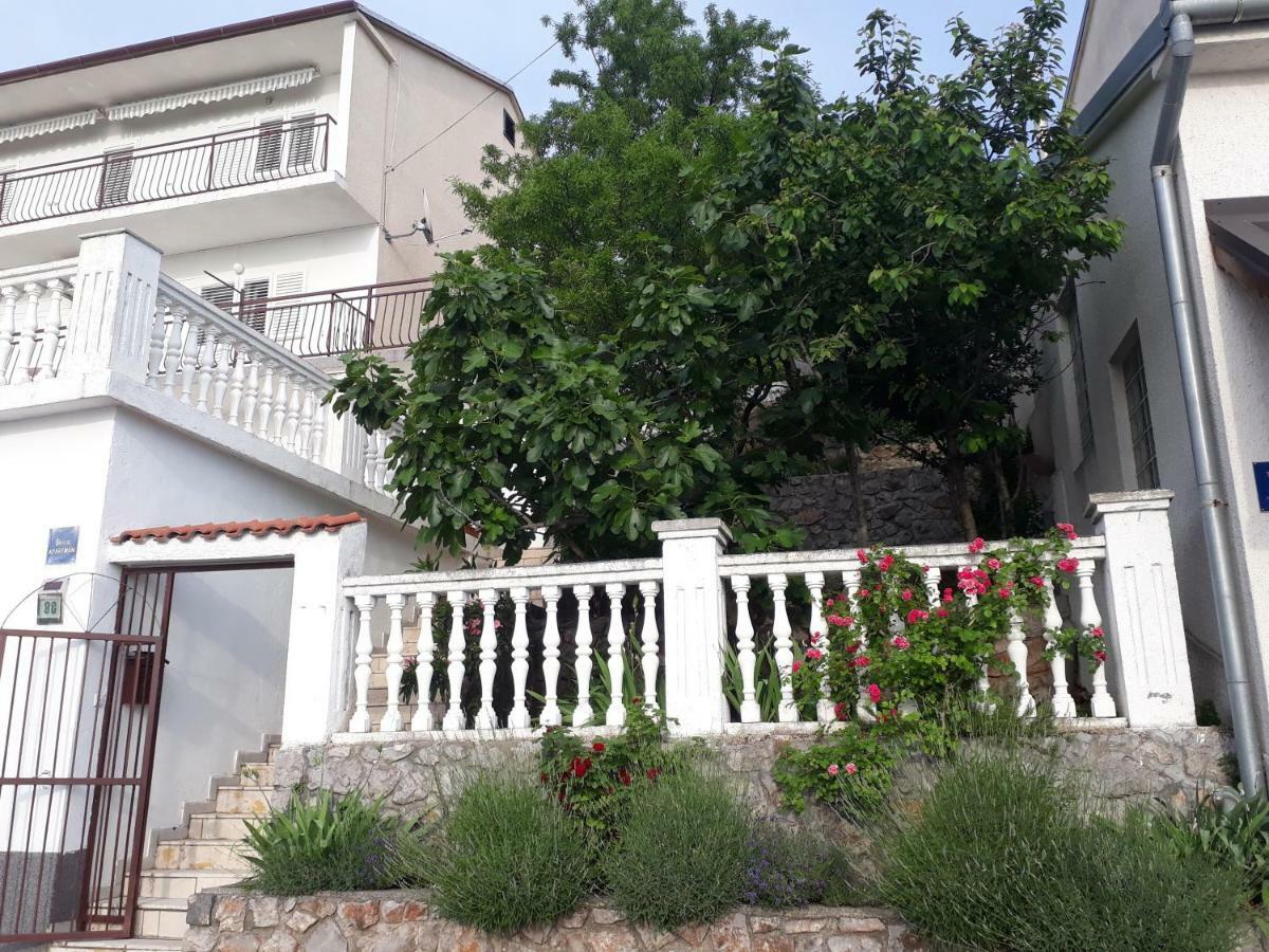 Apartamento Natalie Senj  Exterior foto